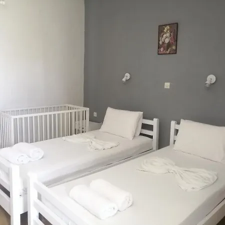 Appartamento Royal Garden Apartments - Yellow Kávos